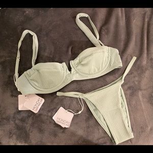 Monday Swim set in Moss rib size P. Never worn.